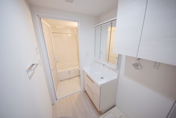 コンフォリア赤羽岩淵の物件内観写真